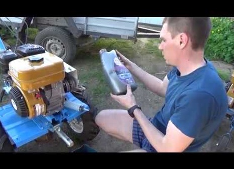 Какое масло заливать в мотоблоки 